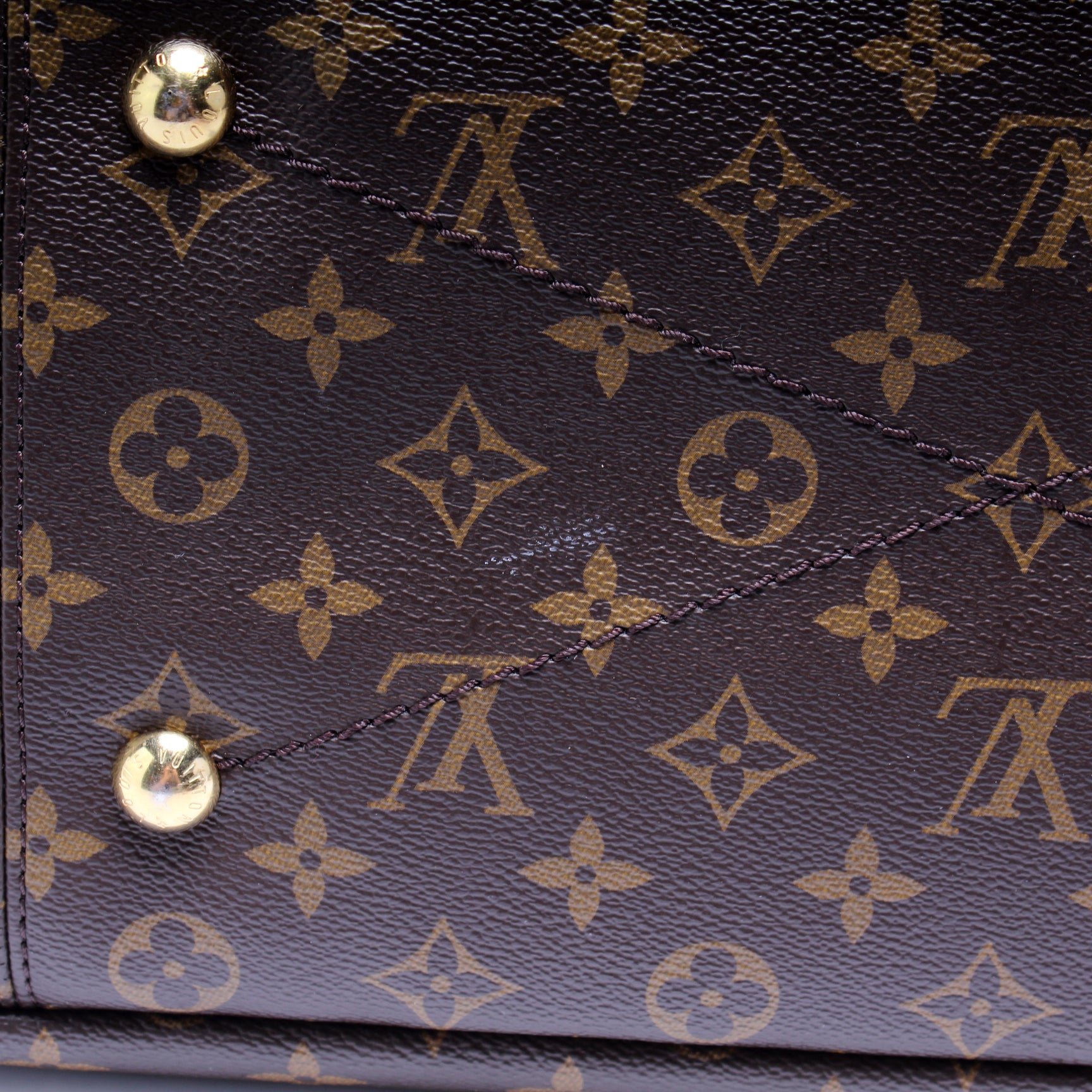 Artsy cloth handbag Louis Vuitton Beige in Fabric - 29627684