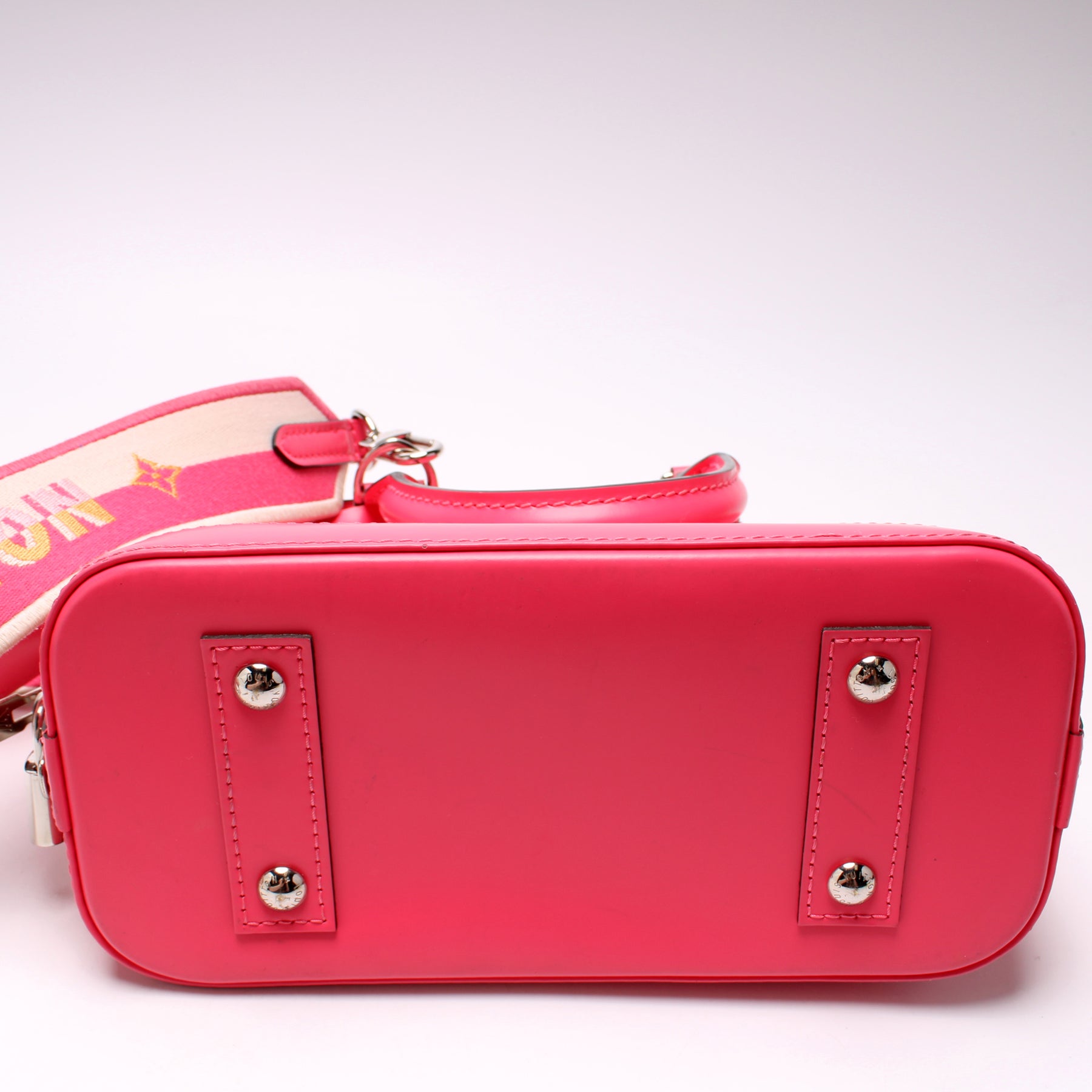 Alma BB W/ Strap Epi – Keeks Designer Handbags