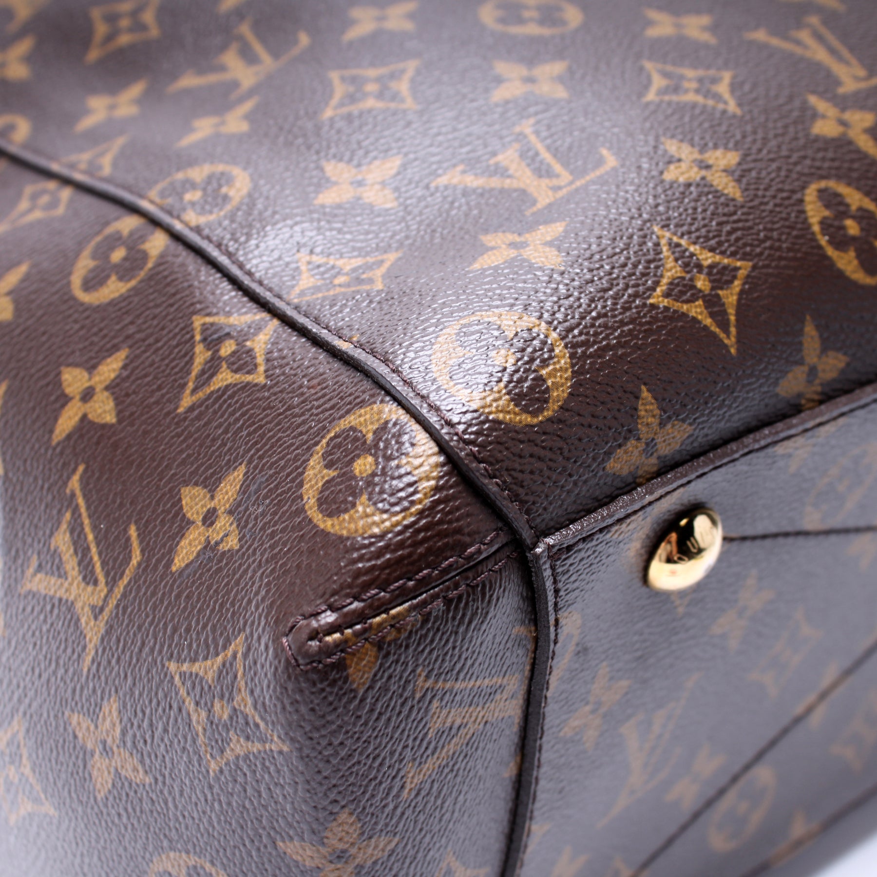 Louis Vuitton Montaigne GM Monogram Canvas Shoulder Bag