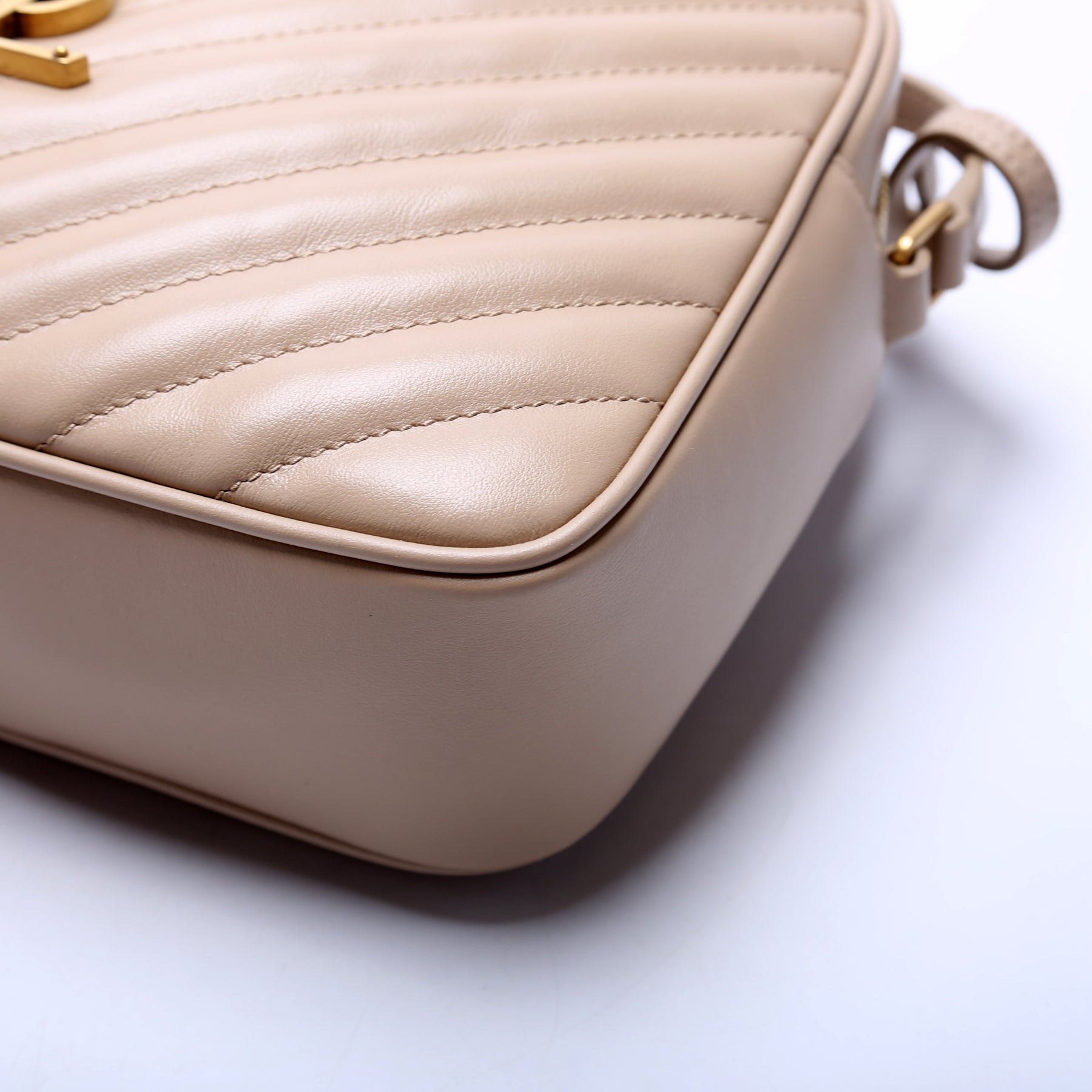 YSL Lou Chevron Beige Camera bag RJL1584 – LuxuryPromise