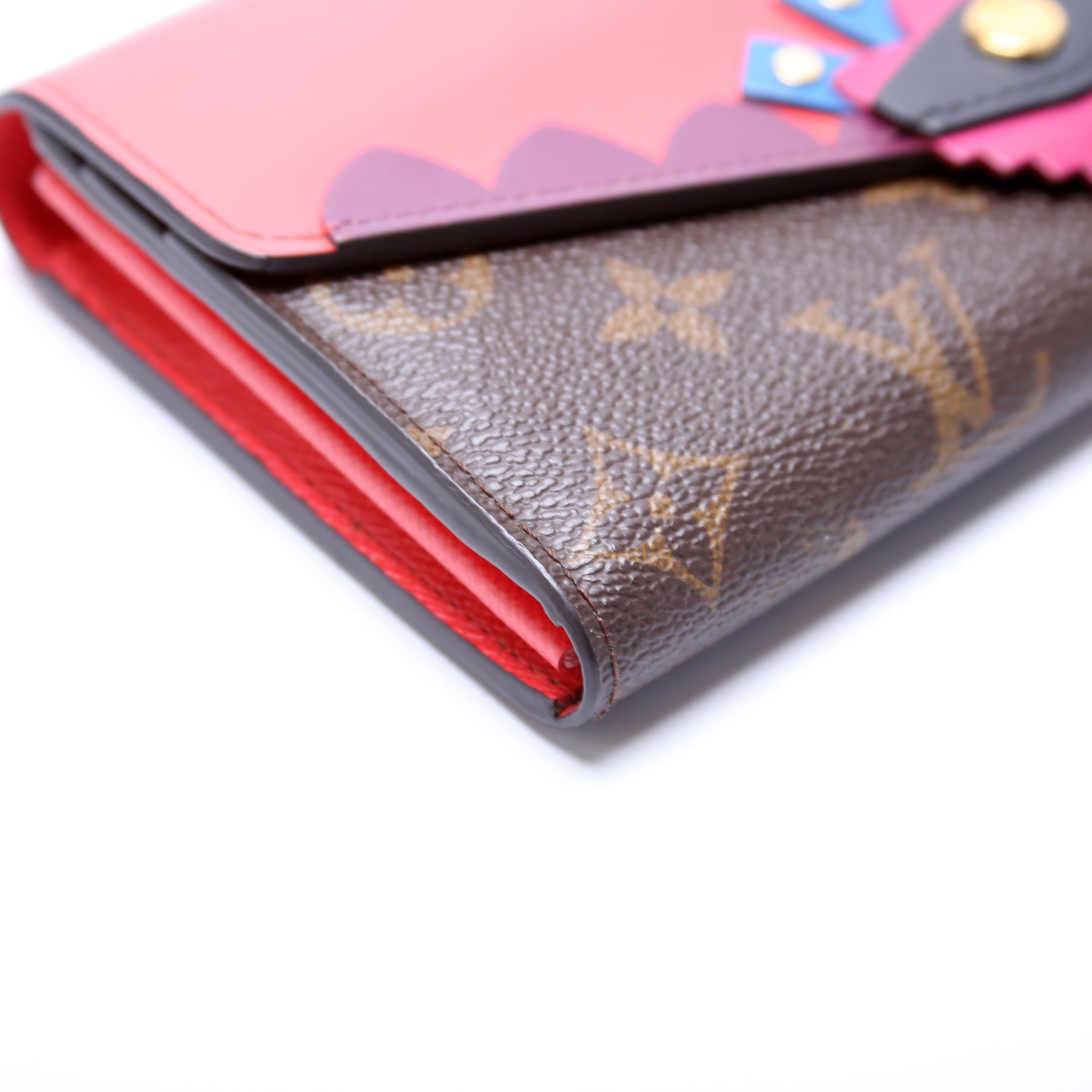 Sarah Totem Wallet – Keeks Designer Handbags