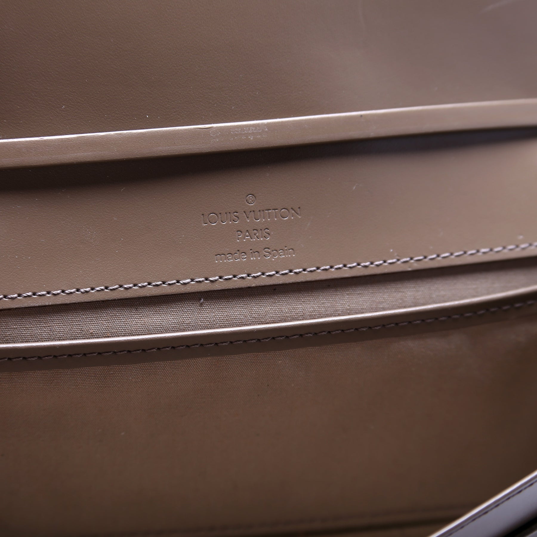 Honfleur Clutch Epi – Keeks Designer Handbags