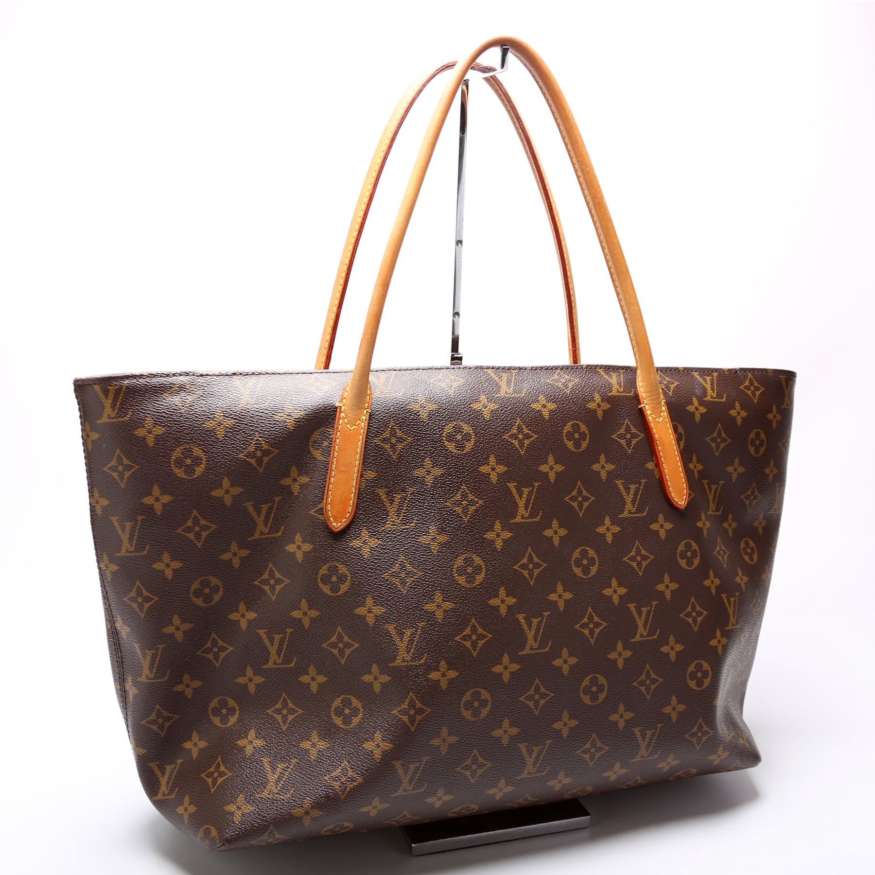 Louis Vuitton Authenticated Raspail Handbag