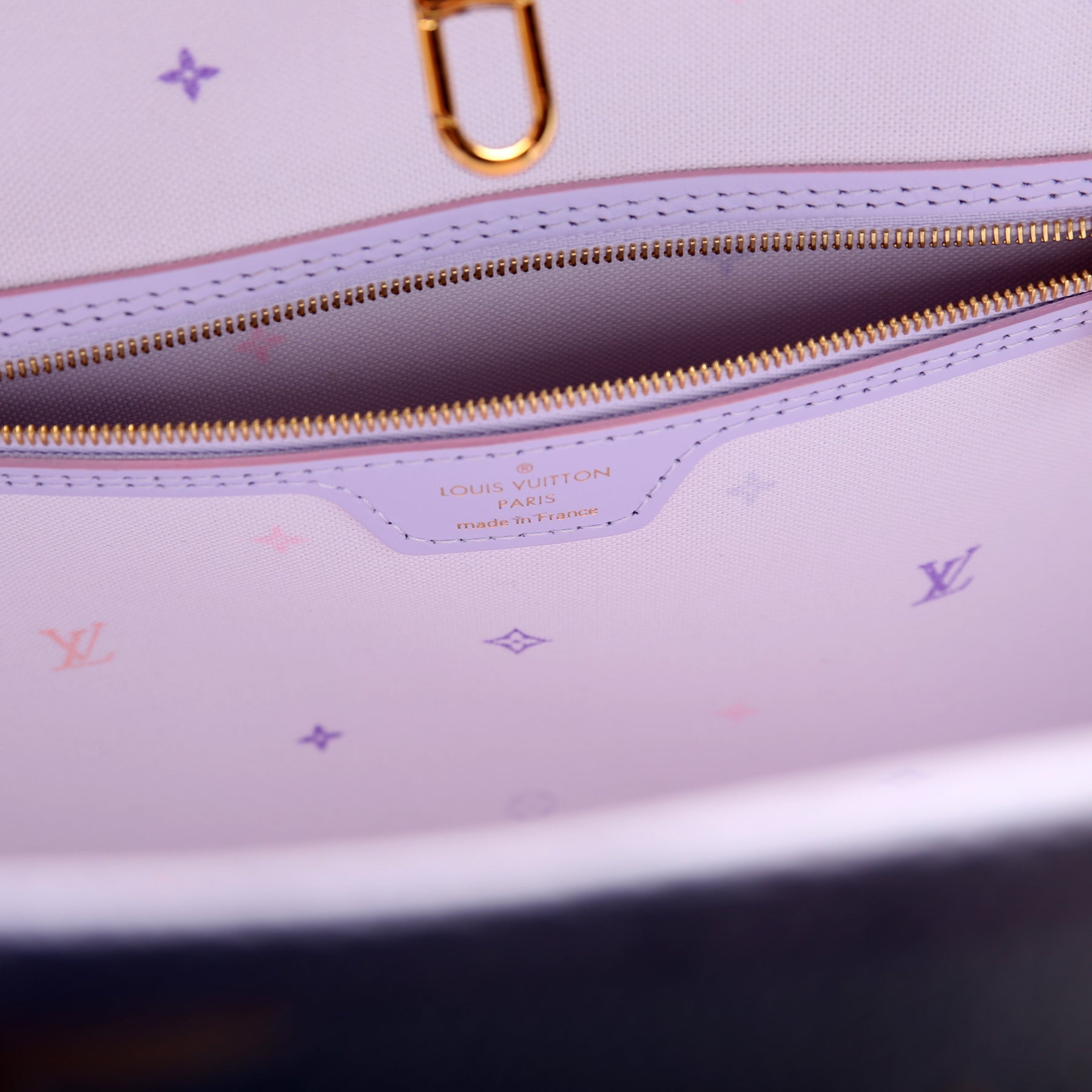 Neverfull mm w/ Pouch 'Spring in The City' Giant Monogram