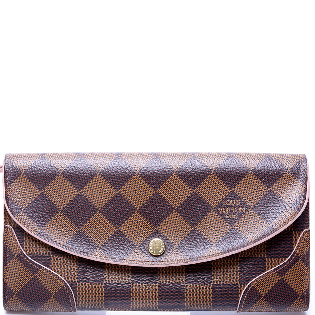 Louis Vuitton Caissa Card Holder Review & In store experience