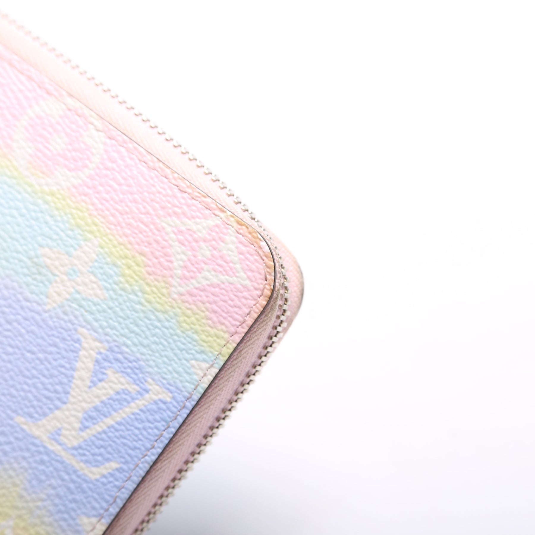 Zippy Compact Wallet Monogram – Keeks Designer Handbags