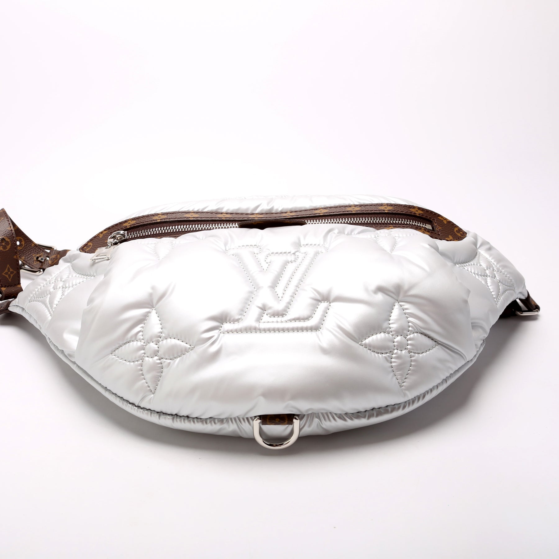 Maxi Bumbag Pillow Monogram – Keeks Designer Handbags