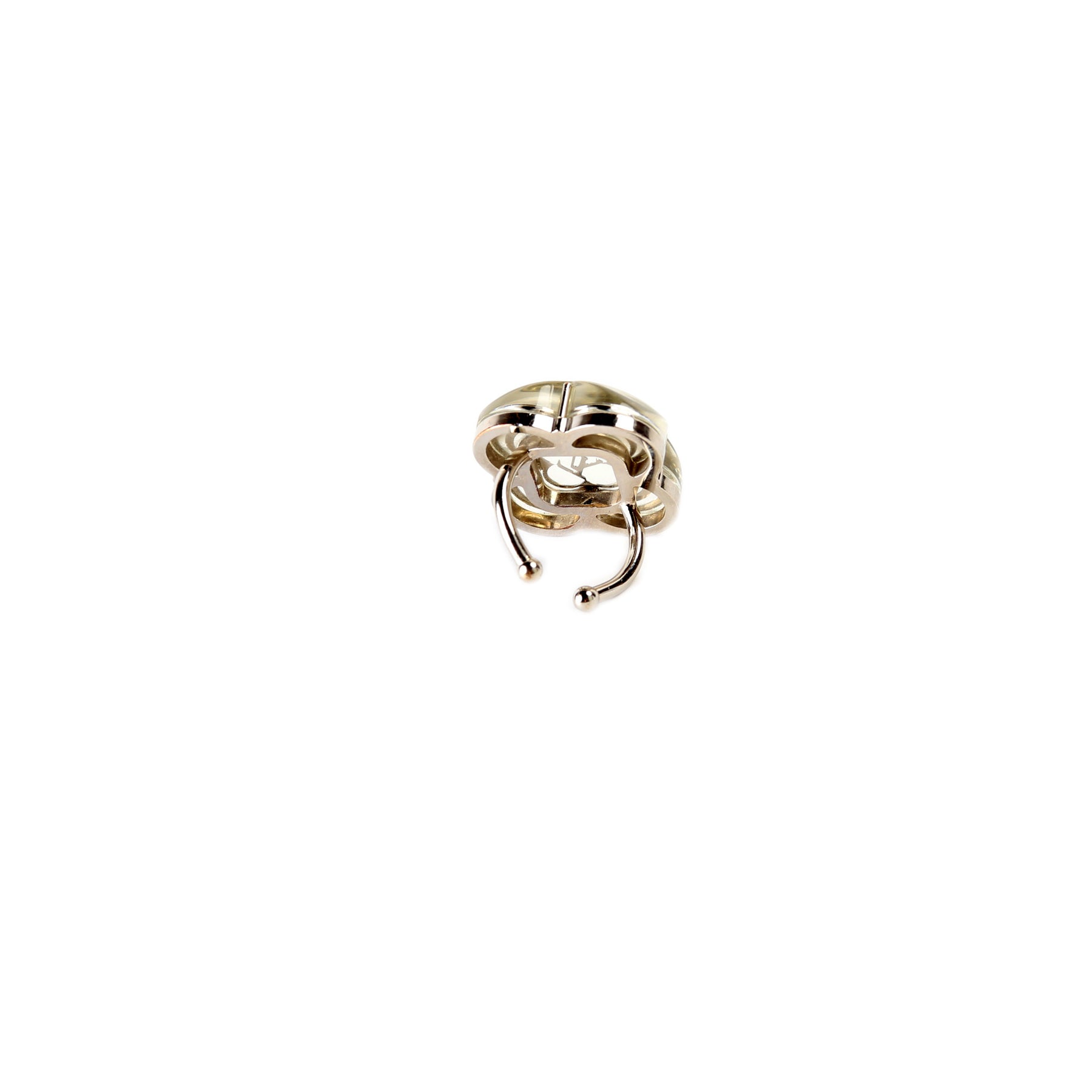 Louis Vuitton Diamond 18KT Gold Monogram Flower Berg Ring