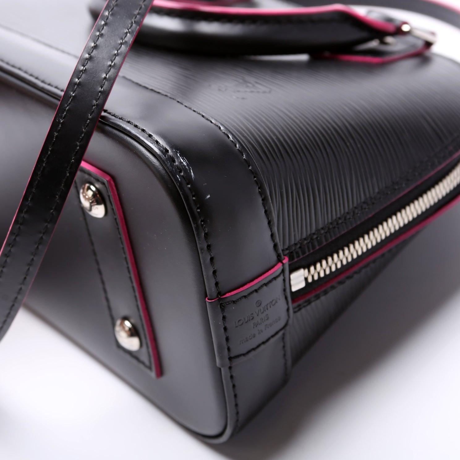 Alma MM Damier Ebene (ATX) – Keeks Designer Handbags