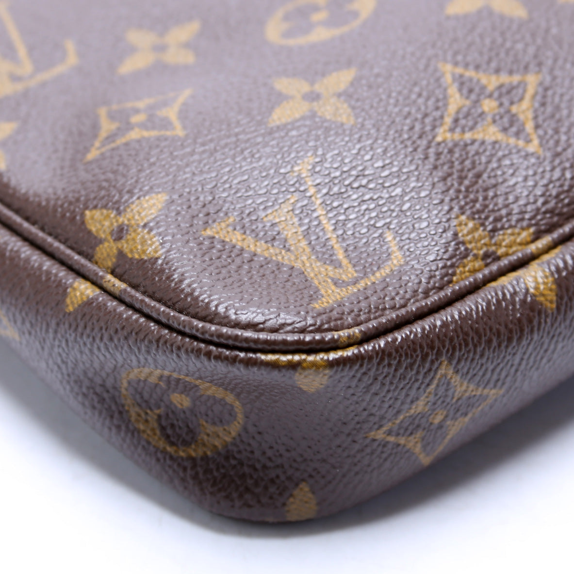 Pochette Accessories Monogram – Keeks Designer Handbags