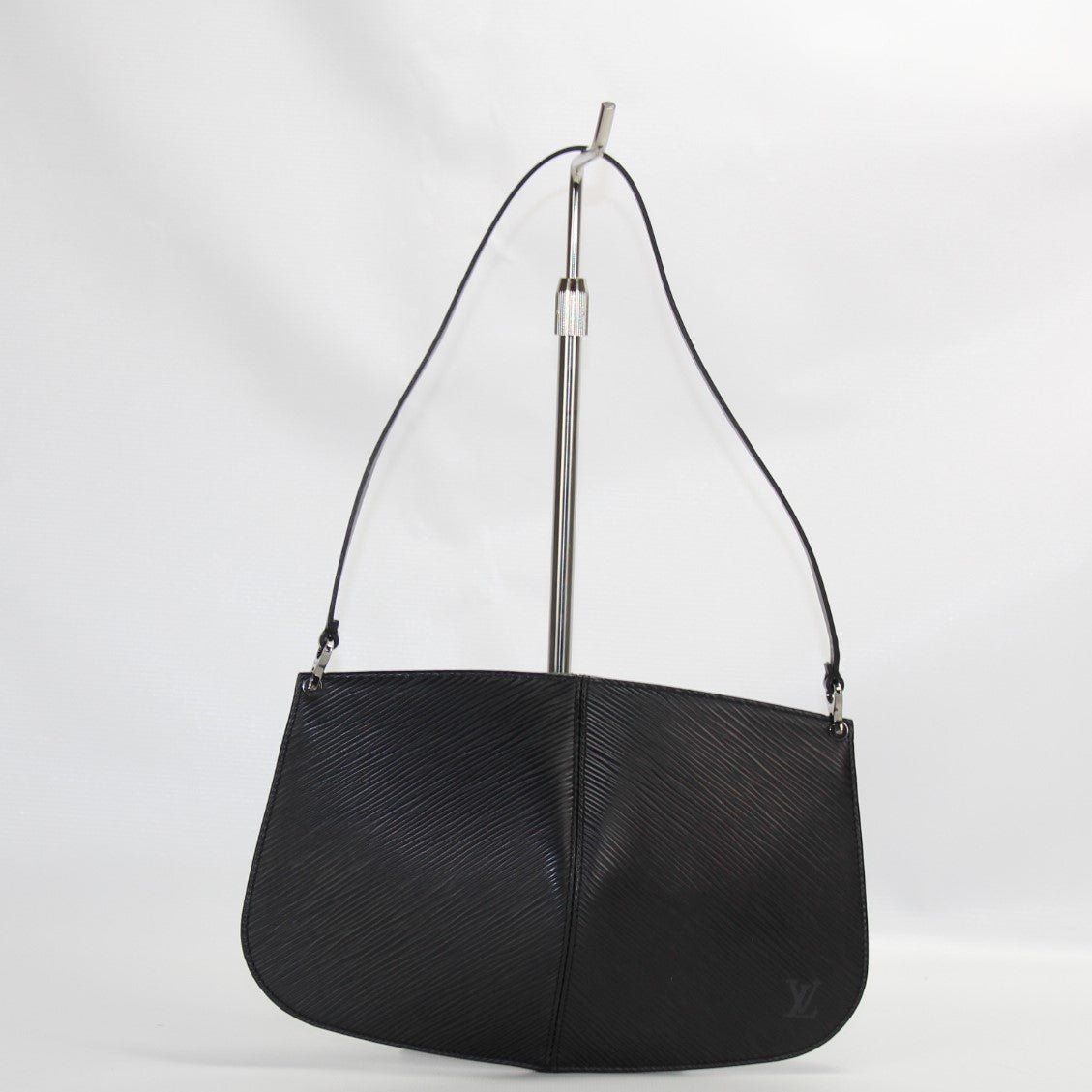 Demi Lune Pochette Epi – Keeks Designer Handbags