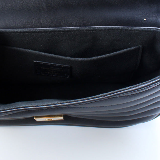 New Wave Chain Bag MM (PL00) – Keeks Designer Handbags