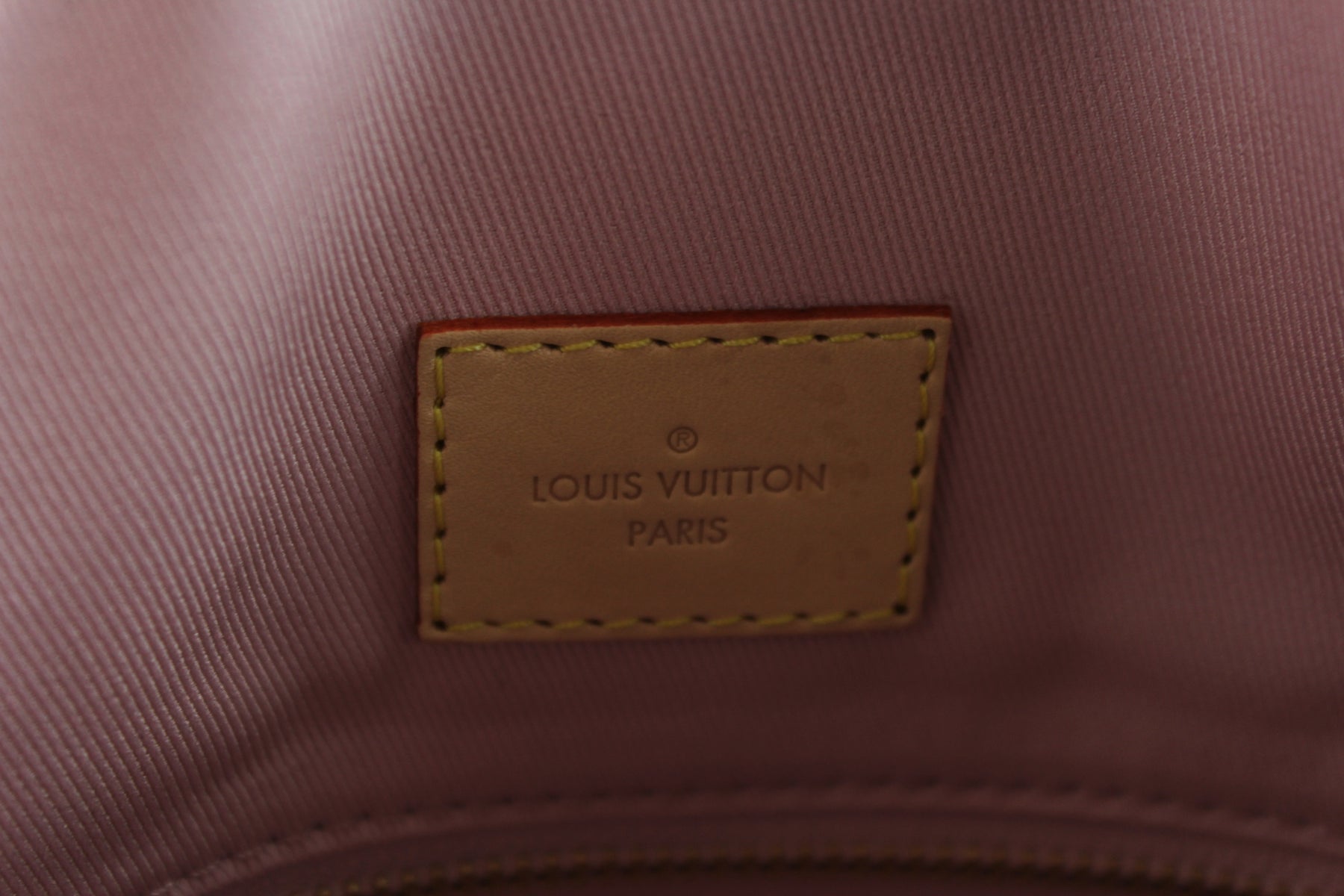 Louis Vuitton LV Graceful PM DA Beige ref.259620 - Joli Closet