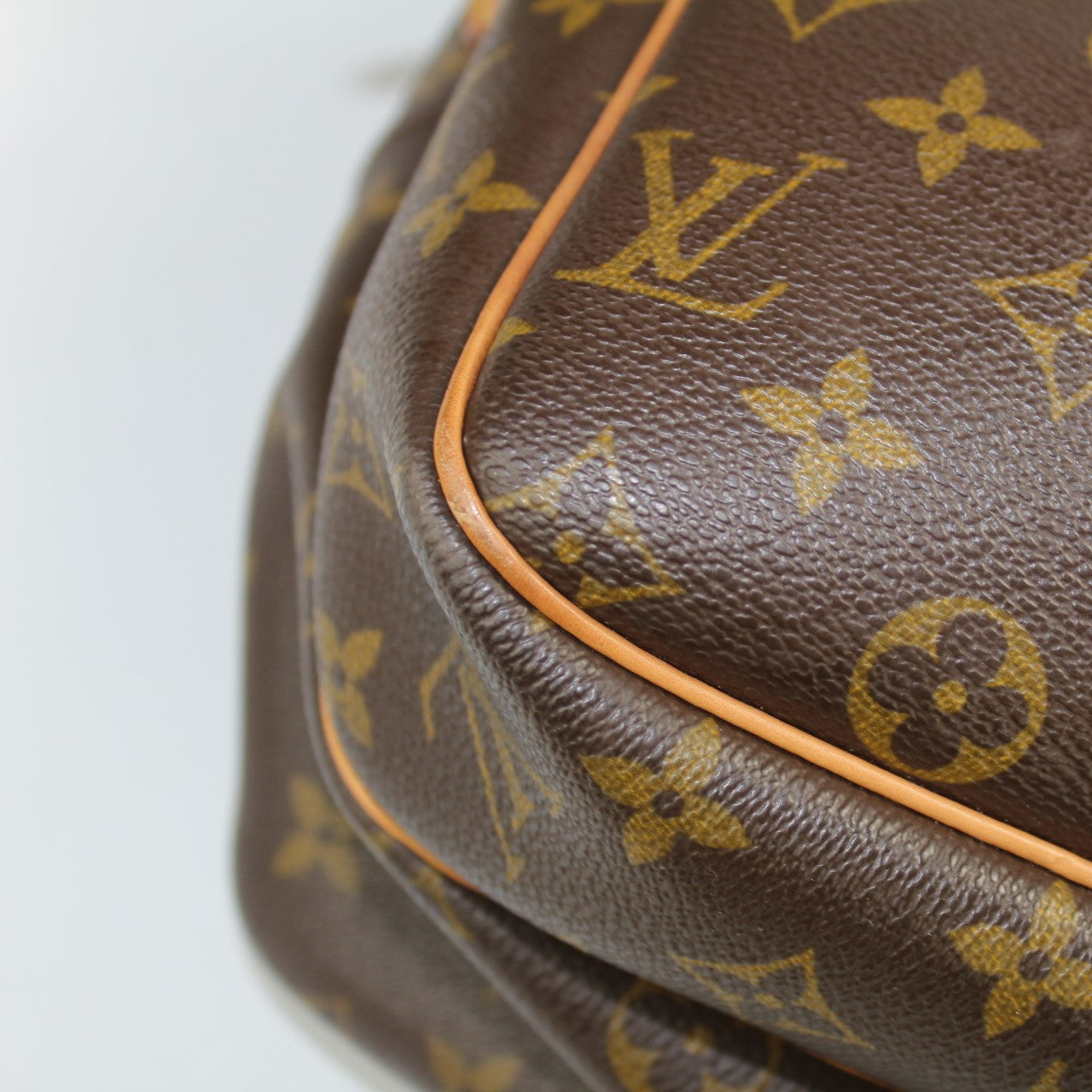 Reporter GM Monogram – Keeks Designer Handbags