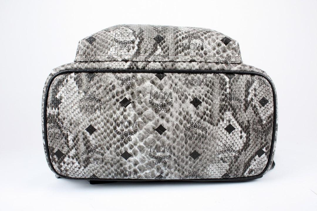 MCM Stark Classic Backpack in Snakeskin Print display picture 1