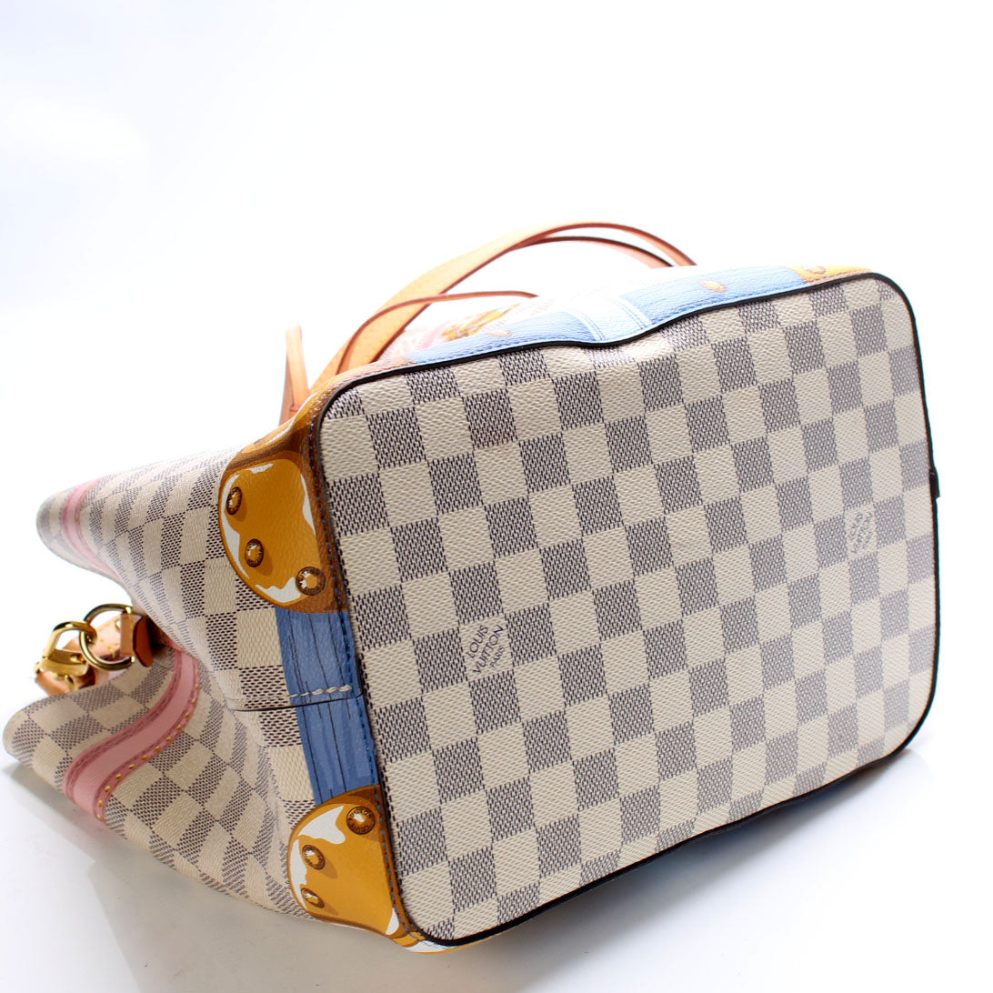 Louis Vuitton, Bags, Louis Vuitton Summer Trunks Neonoe White Damier Azur  Canvas Shoulder Bag